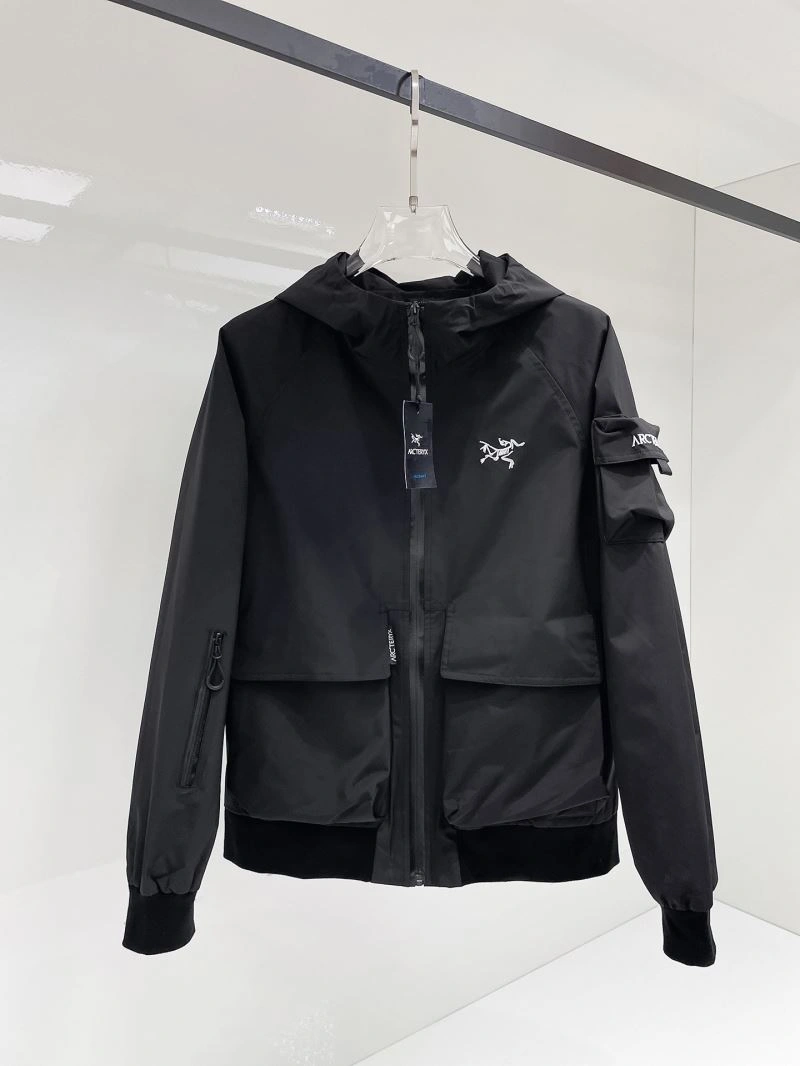 Snug Arcteryx Outwear 162118