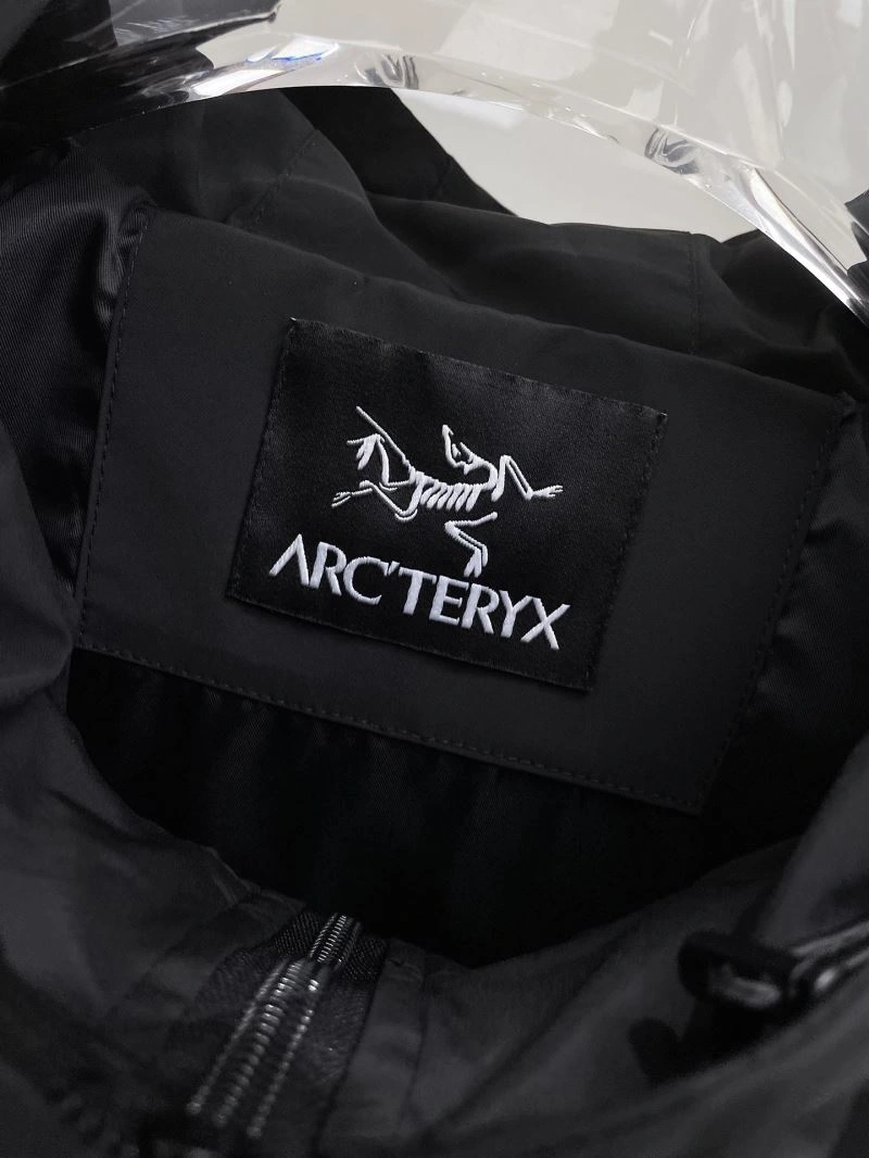 Snug Arcteryx Outwear 162118