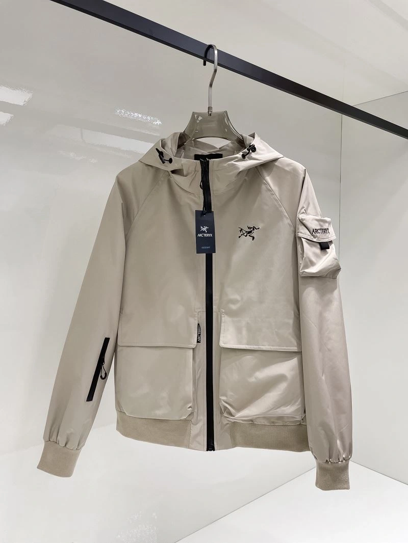 WrinkleFree Arcteryx Outwear 162154