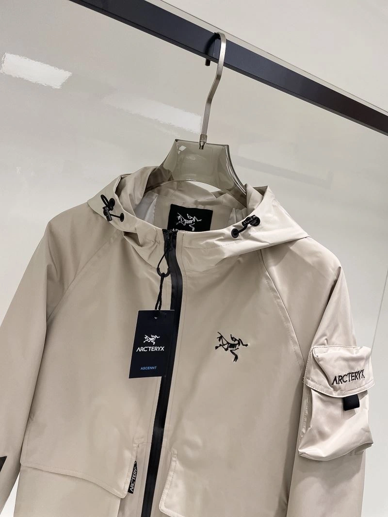 WrinkleFree Arcteryx Outwear 162154