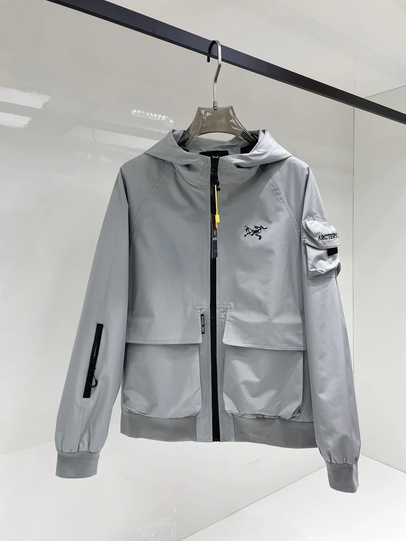 Arcteryx Outwear Cozy 162117