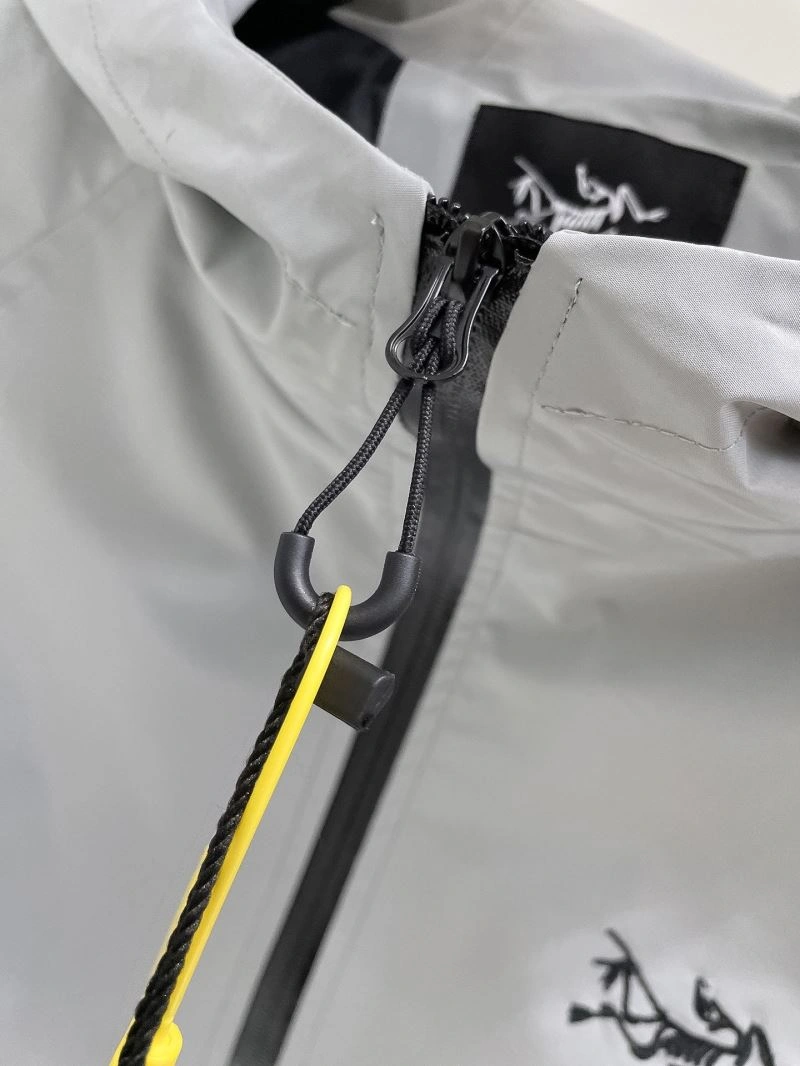 Arcteryx Outwear Cozy 162117
