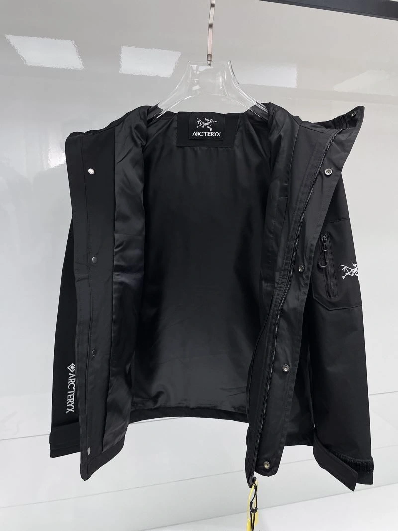 Arcteryx Outwear Vibrant 162111