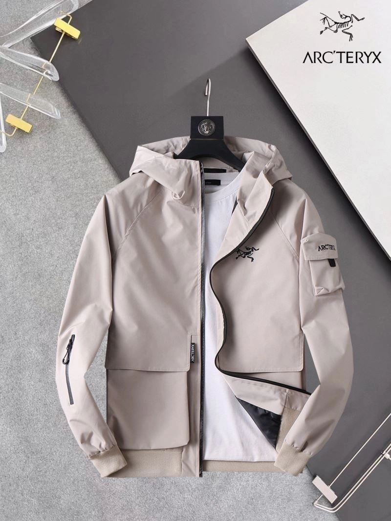Arcteryx Outwear Sophisticated 162109