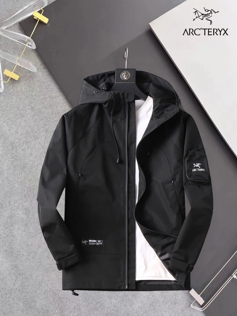 Arcteryx Outwear Tailored 162187