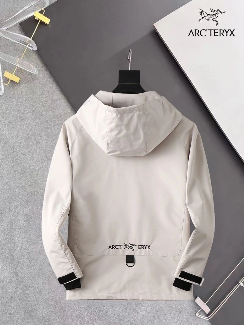 ModernLook Arcteryx Outwear 162100