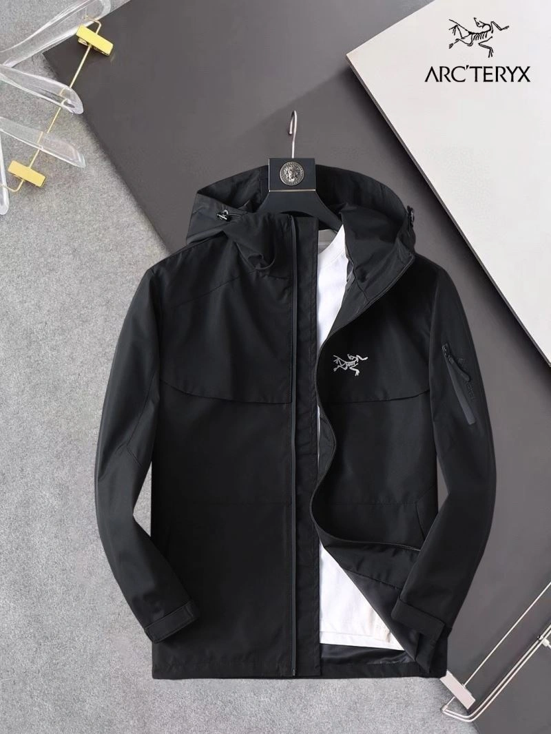 Arcteryx Outwear Supportive 162099