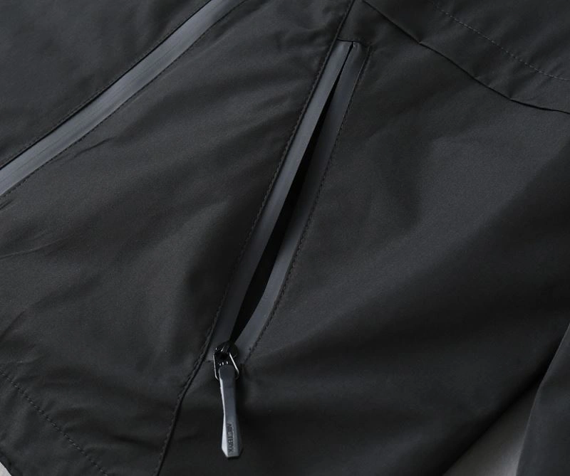 Bold Arcteryx Outwear 162097