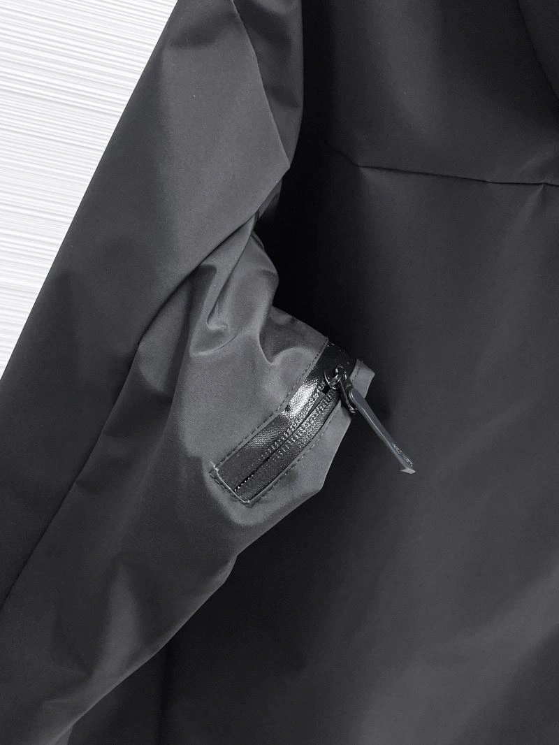 Arcteryx Outwear Premium 162085