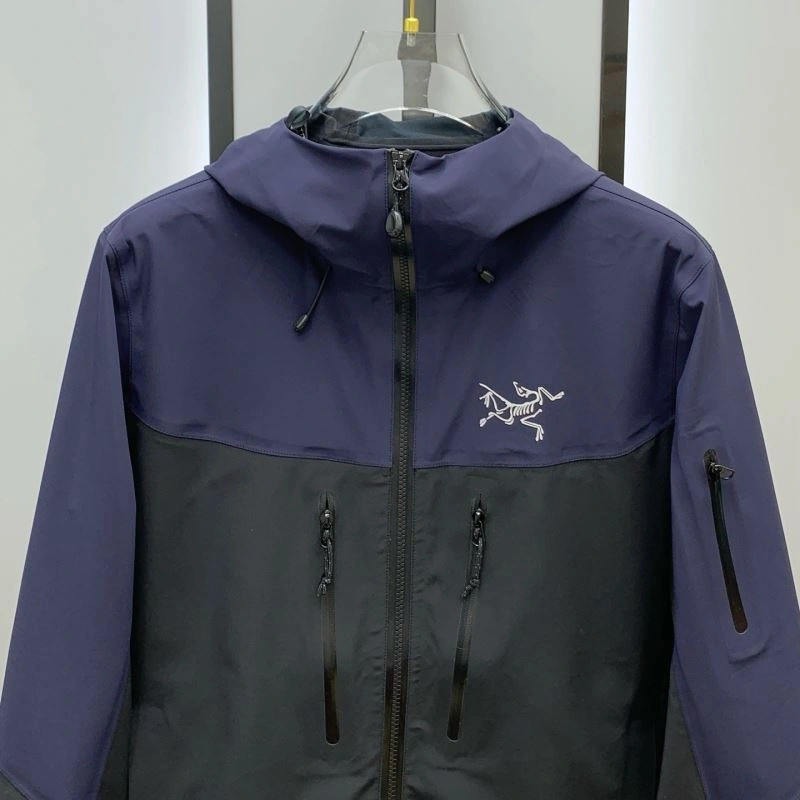 Neat Arcteryx Outwear 162086