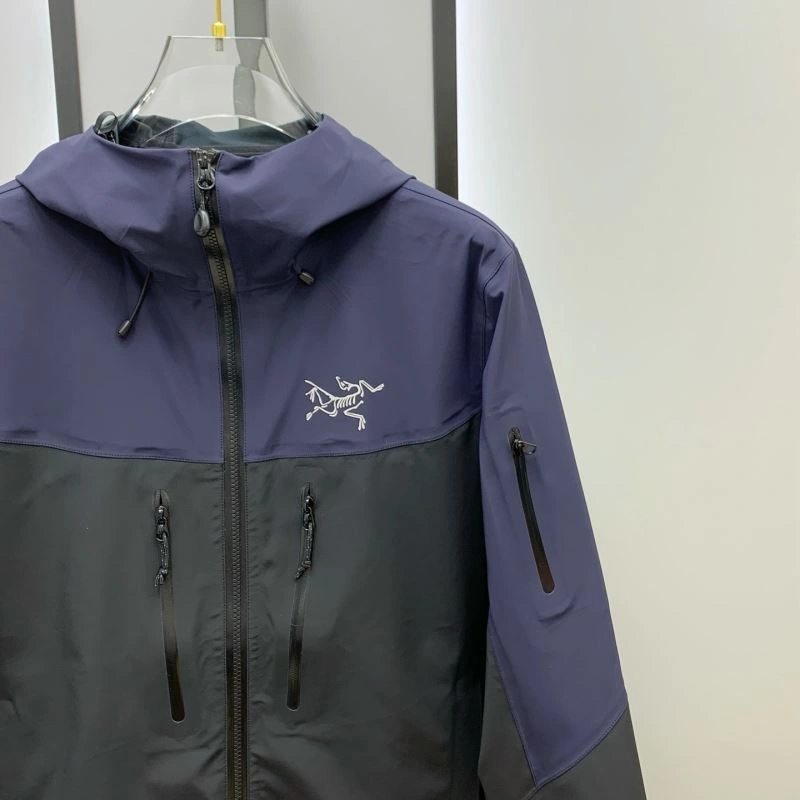 Neat Arcteryx Outwear 162086