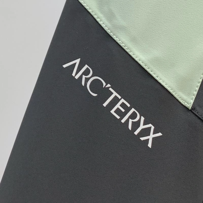 Arcteryx Outwear Lightweight 162088