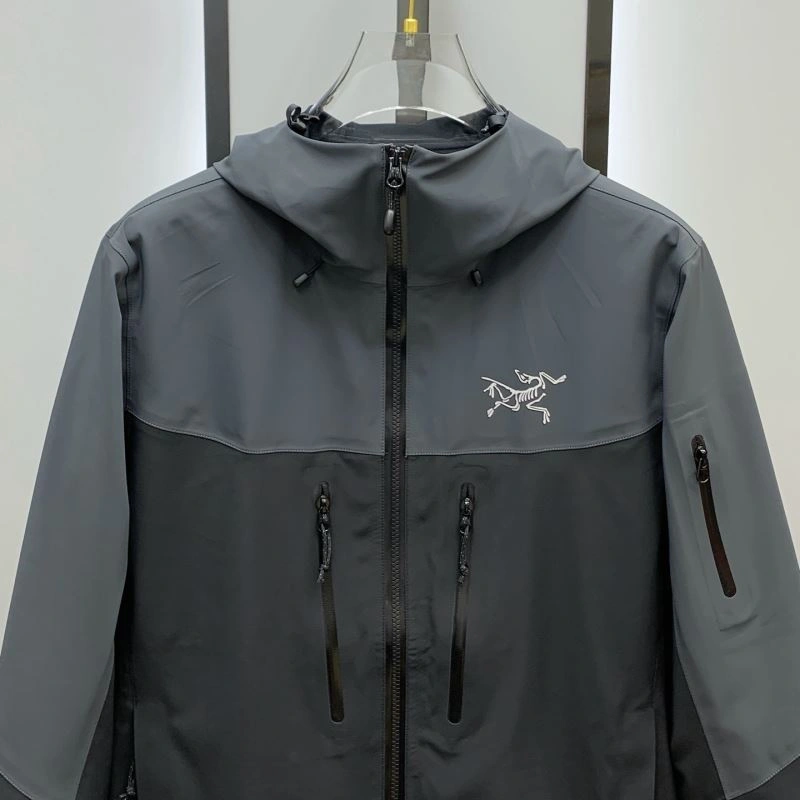 Arcteryx Outwear TechFriendly 162156