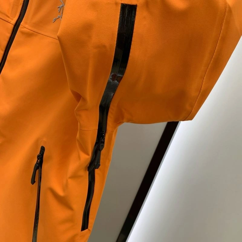 Arcteryx Outwear ComfortFit 162082