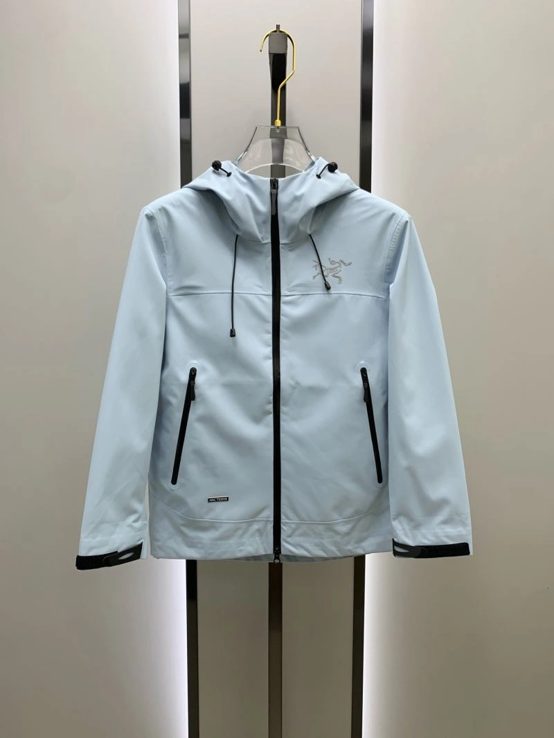 Neat Arcteryx Outwear 162083