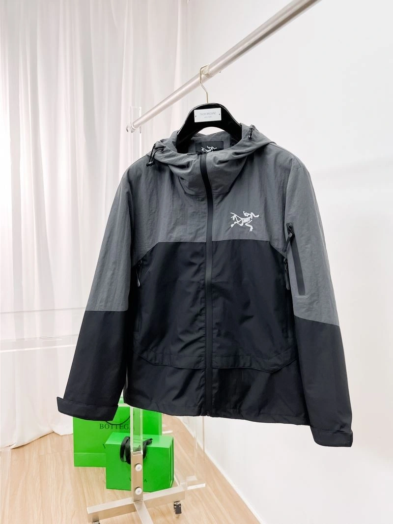 WrinkleFree Arcteryx Outwear 162071