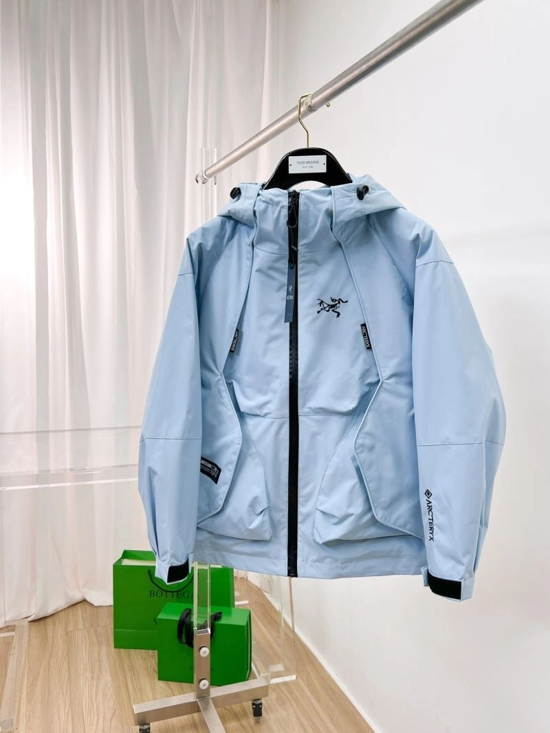 Arcteryx Outwear Reliable 162065