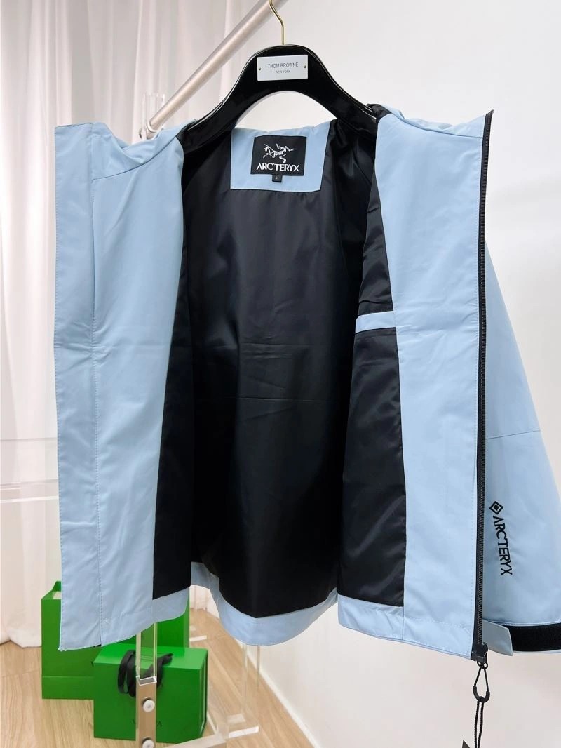 Arcteryx Outwear Reliable 162065