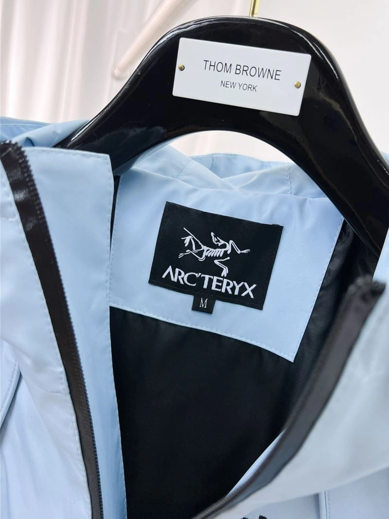 Arcteryx Outwear Reliable 162065