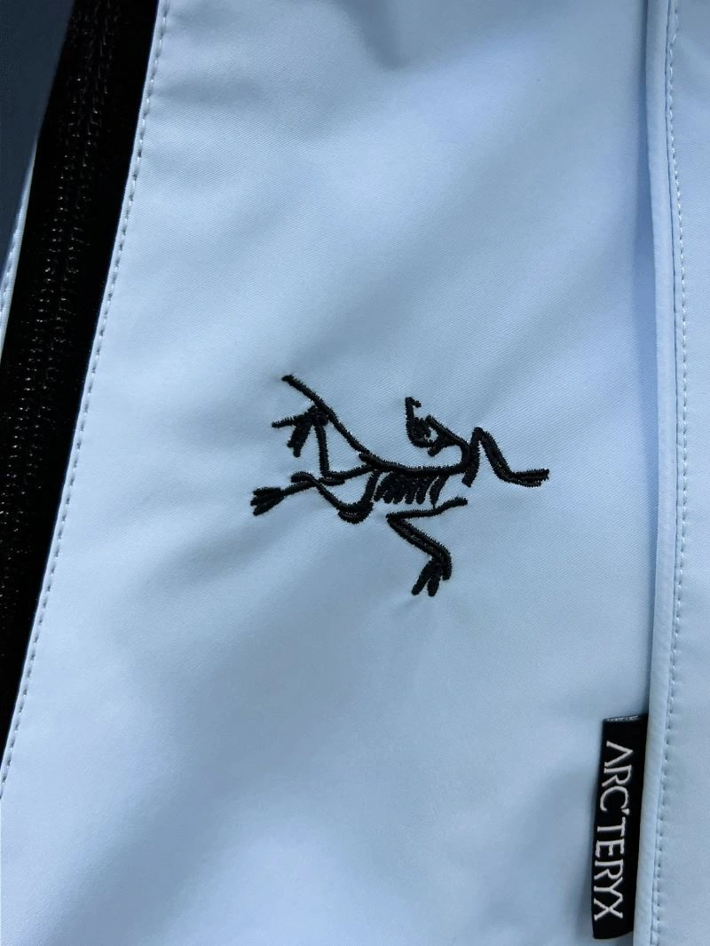 Arcteryx Outwear Reliable 162065