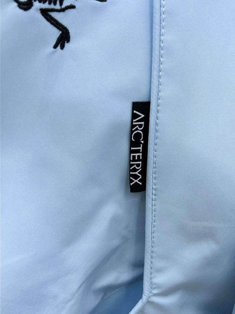 Arcteryx Outwear Reliable 162065