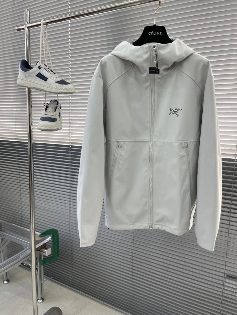 Tailored Arcteryx Outwear 161168