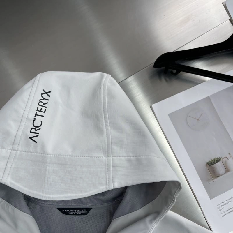 Tailored Arcteryx Outwear 161168
