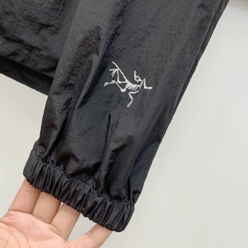 Neat Arcteryx Outwear 161165