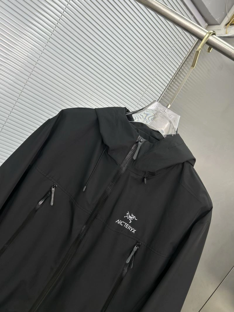 Arcteryx Outwear Timeless 161314