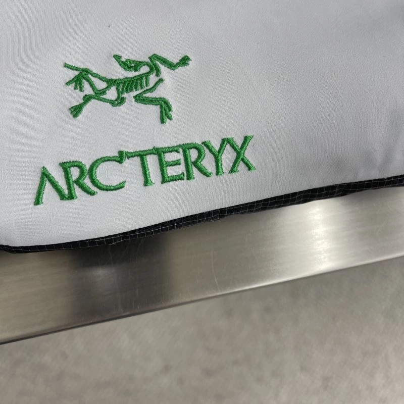 Original Arcteryx Outwear 161159