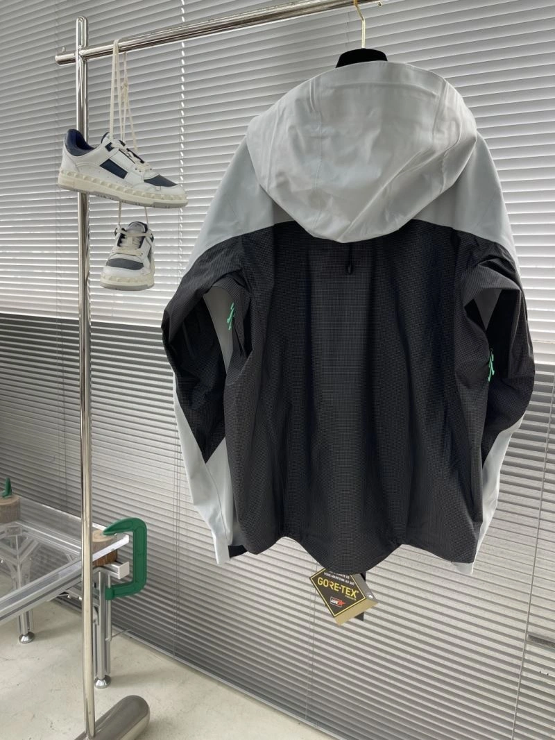 Original Arcteryx Outwear 161159