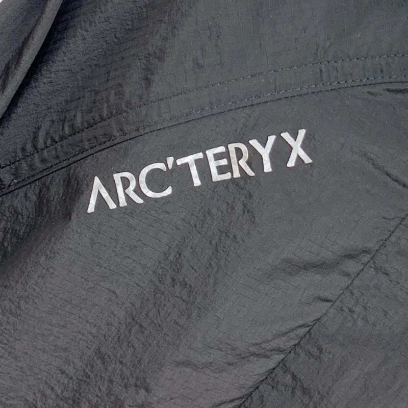 Arcteryx Outwear Breathable 161178