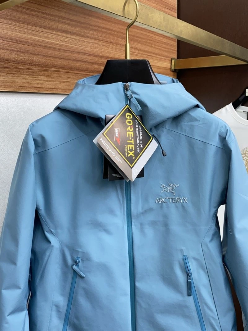 Functional Arcteryx Outwear 161149