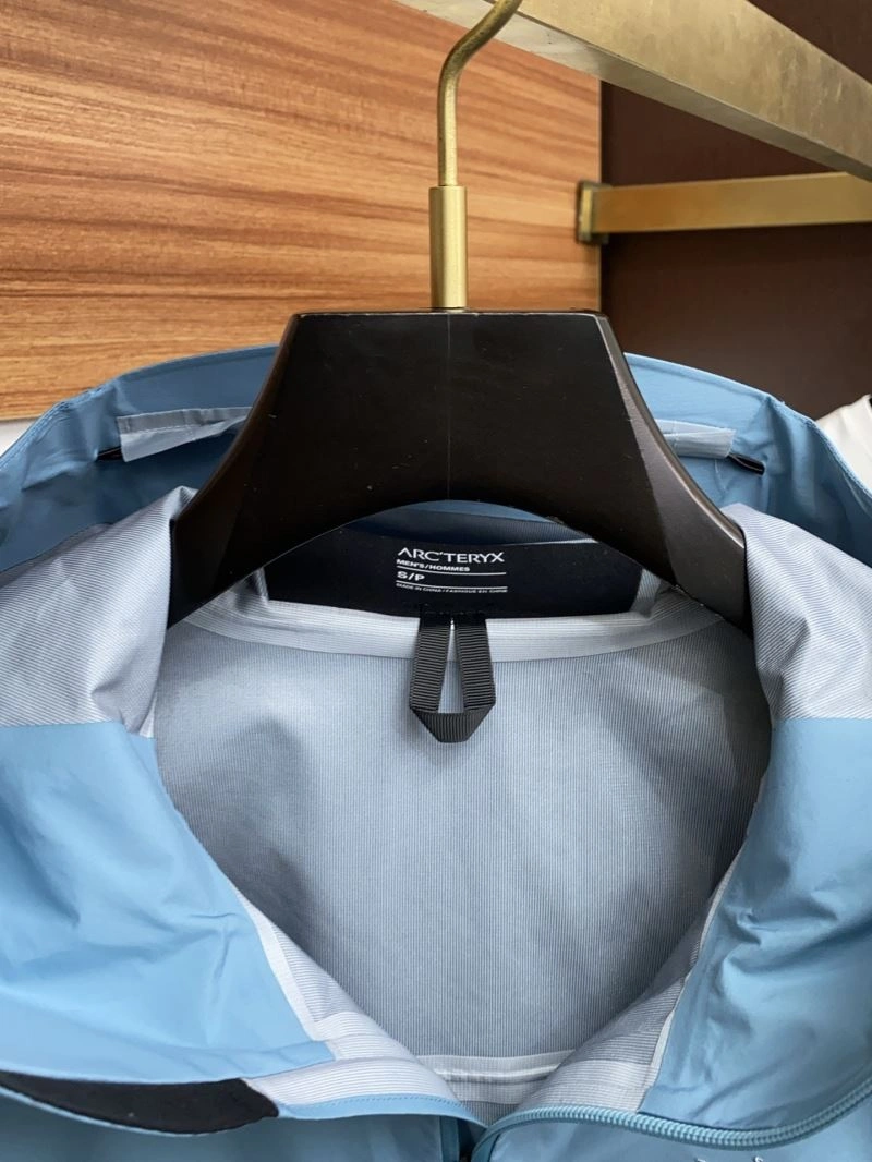 Functional Arcteryx Outwear 161149
