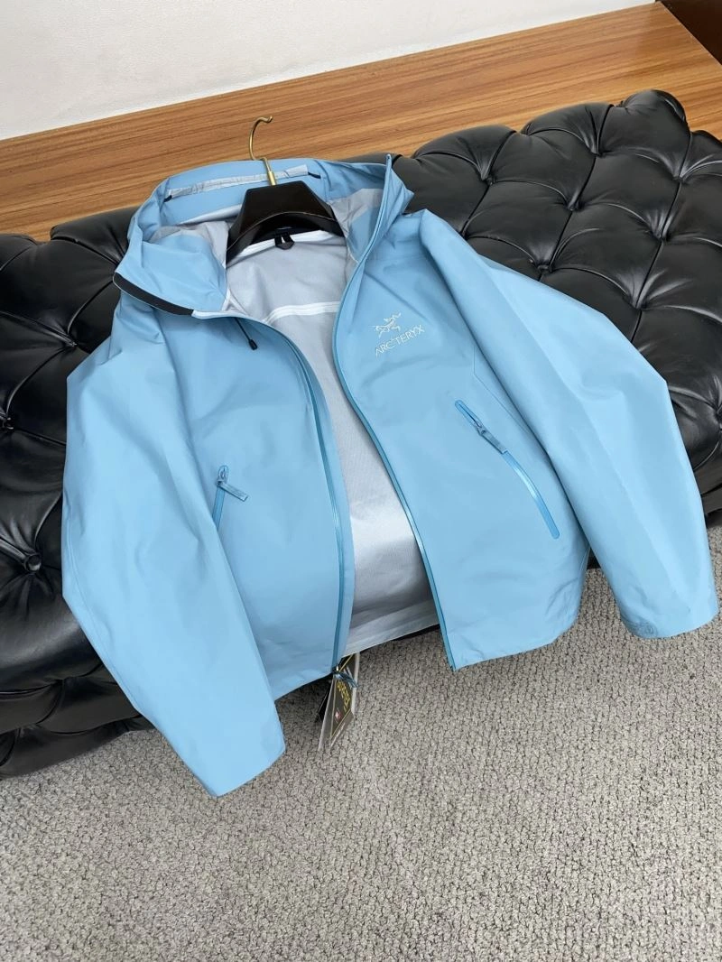 Functional Arcteryx Outwear 161149