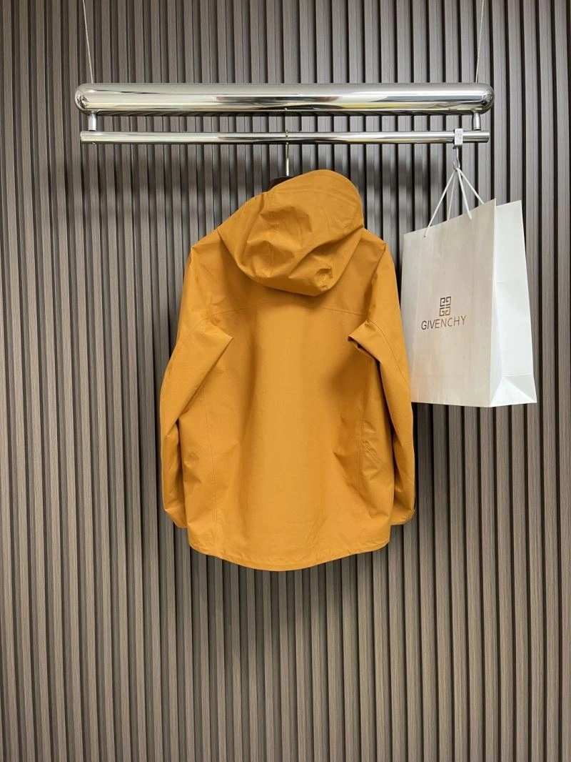Arcteryx Outwear Lightweight 161142