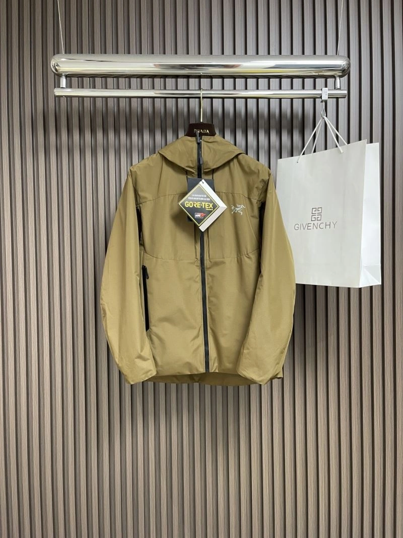 Unisex Arcteryx Outwear 161135