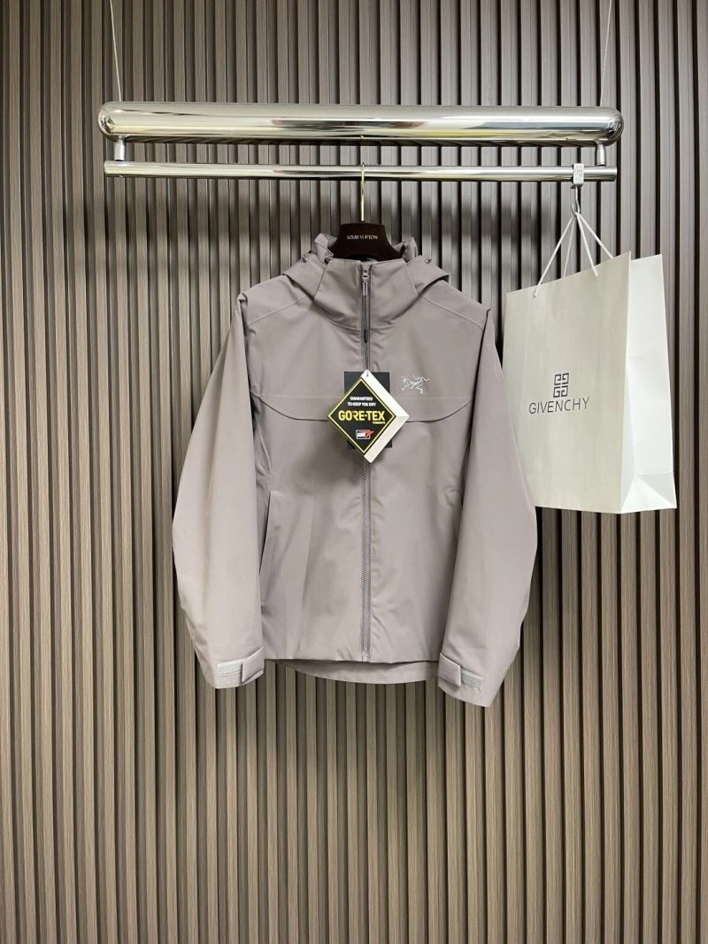 Original Arcteryx Outwear 161134