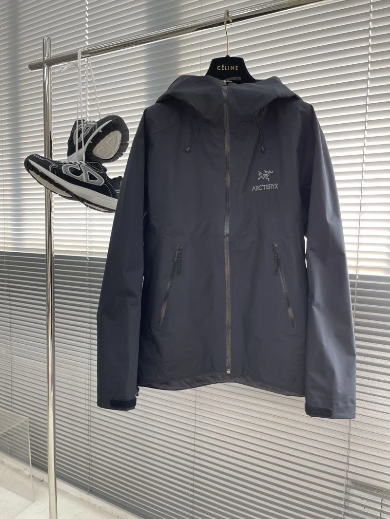 Arcteryx Outwear StreetReady 161131