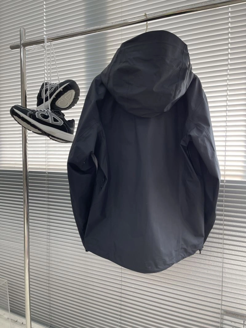Arcteryx Outwear StreetReady 161131