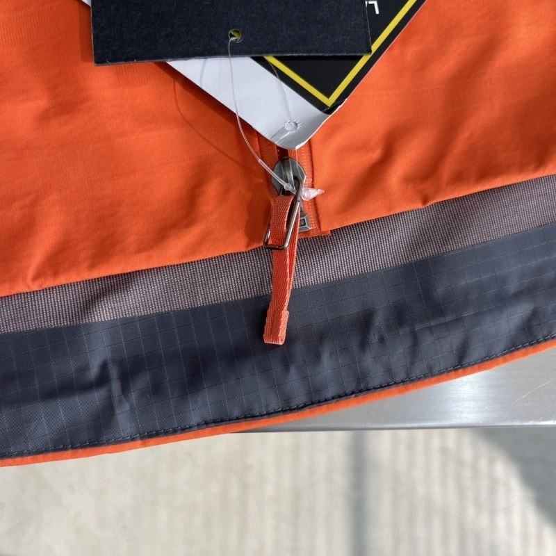 Arcteryx Outwear Refined 161123