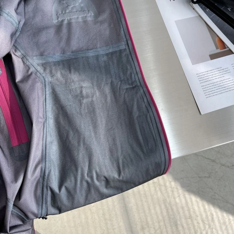 Arcteryx Outwear WaterResistant 161116