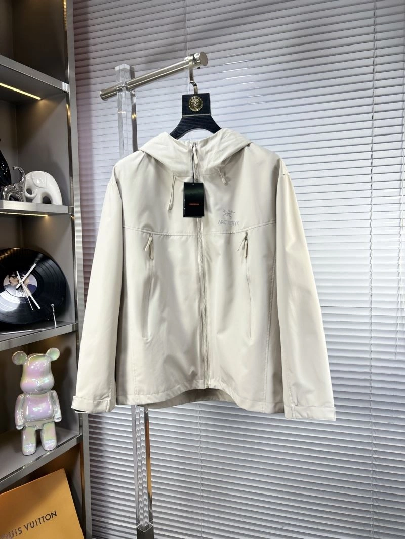 Arcteryx Outwear GoAnywhere 161117