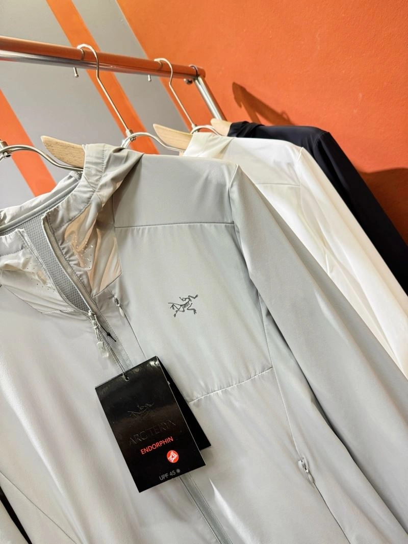 Supportive Arcteryx Outwear 159862