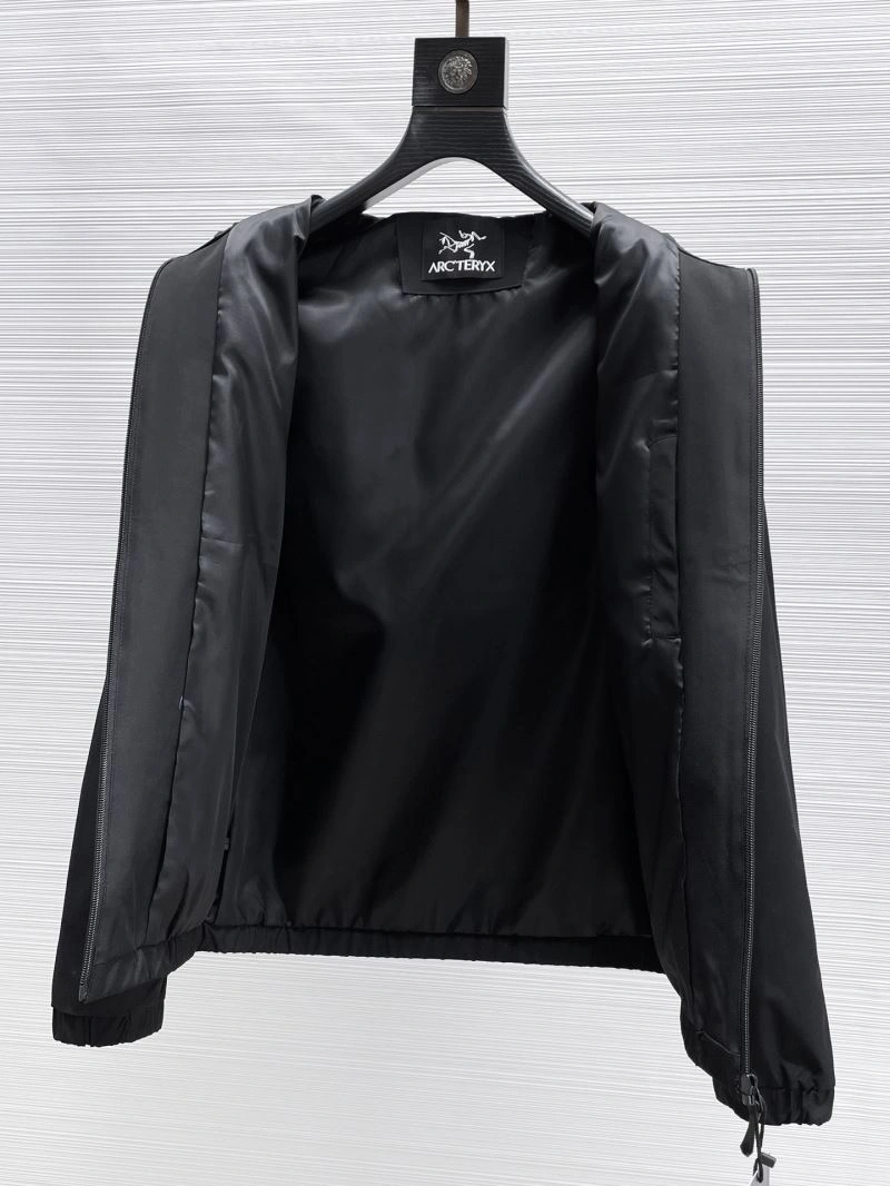 AllSeason Arcteryx Outwear 159899