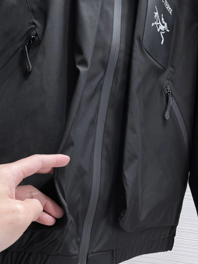 AllSeason Arcteryx Outwear 159899
