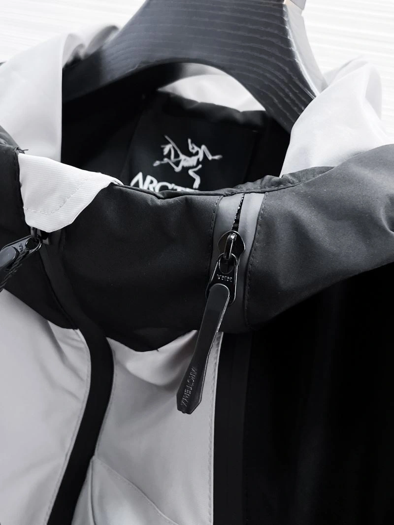 Arcteryx Outwear ModernLook 159852