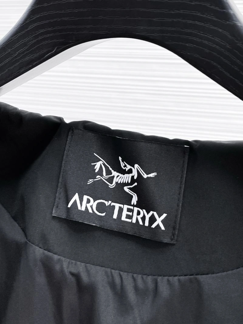 Arcteryx Outwear ModernLook 159852