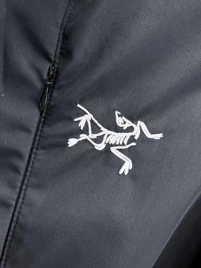 Arcteryx Outwear OdorResistant 159850
