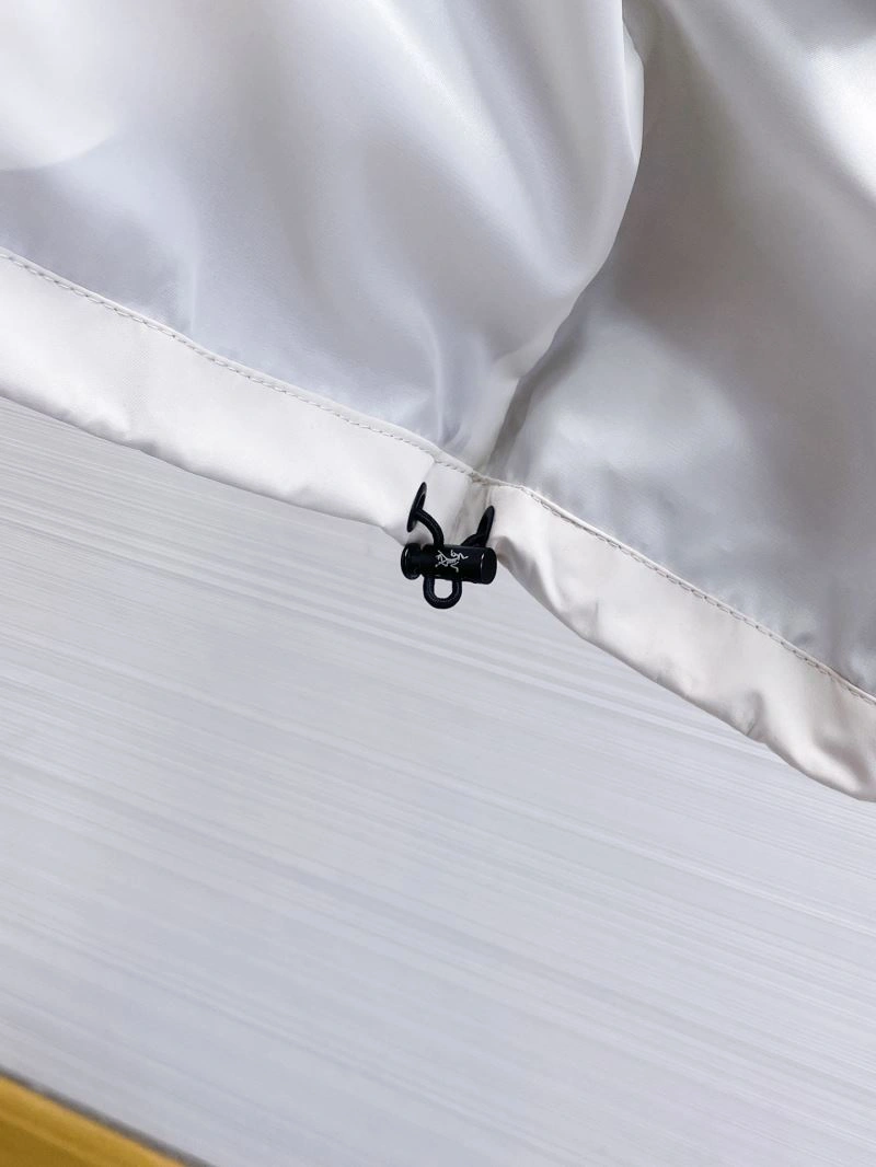 Unique Arcteryx Outwear 159849
